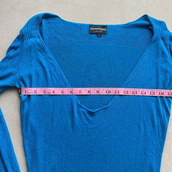 EMPORIO ARMANI Knit woman’s Wool Blue Sweater /TAGS included! Size Small (IT 42) - Picture 9 of 16